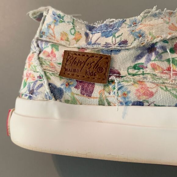 BlowFish Fashion Sneakers  - Picture 3 of 6